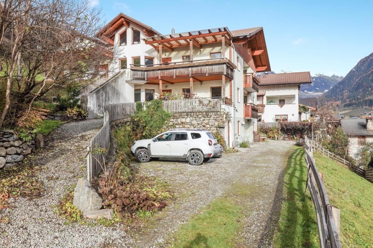 Kelderer Hof - Appartment Meran Сан-Мартино Экстерьер фото